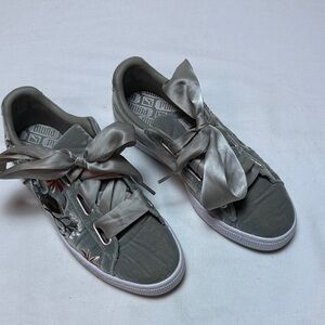 Puma Basket Heart Hyper Embroidery Women's Shoes Rock Ridge 366116-03